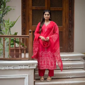 Bandhani Pure Crepe Suit Set – Hot Pink & Red Elegance