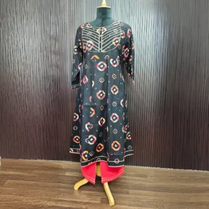 "Black printed cotton kurti with geometric patterns and pink contrast hem for women – ethnic wear long kurta"