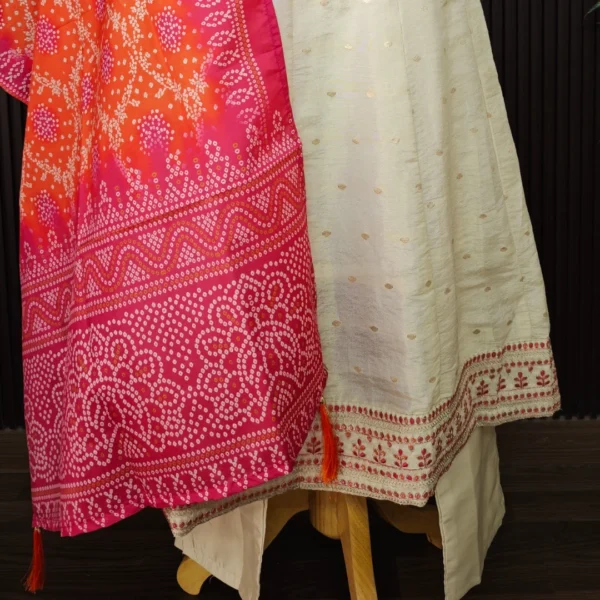 Elegant Silk Suit with Organza Dupatta in Bandhani Print - Image 3